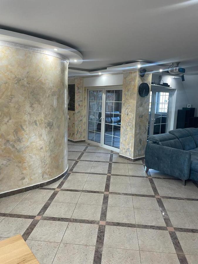 Luxurioese Wohnung Im Herzen Von Rlp Bobenheim-Roxheim Exterior foto